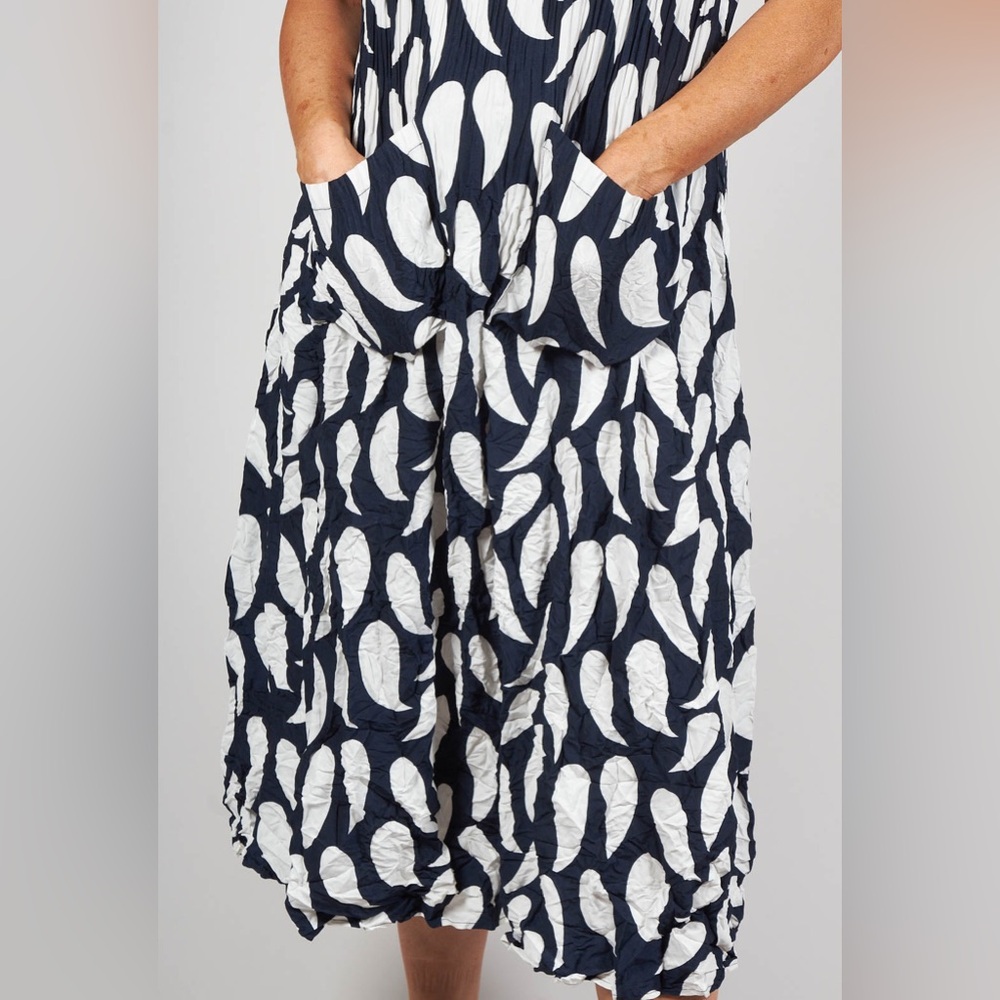 Alquema smash pocket dress in ink white droplet Sz 1 black‎ - Picture 4 of 11